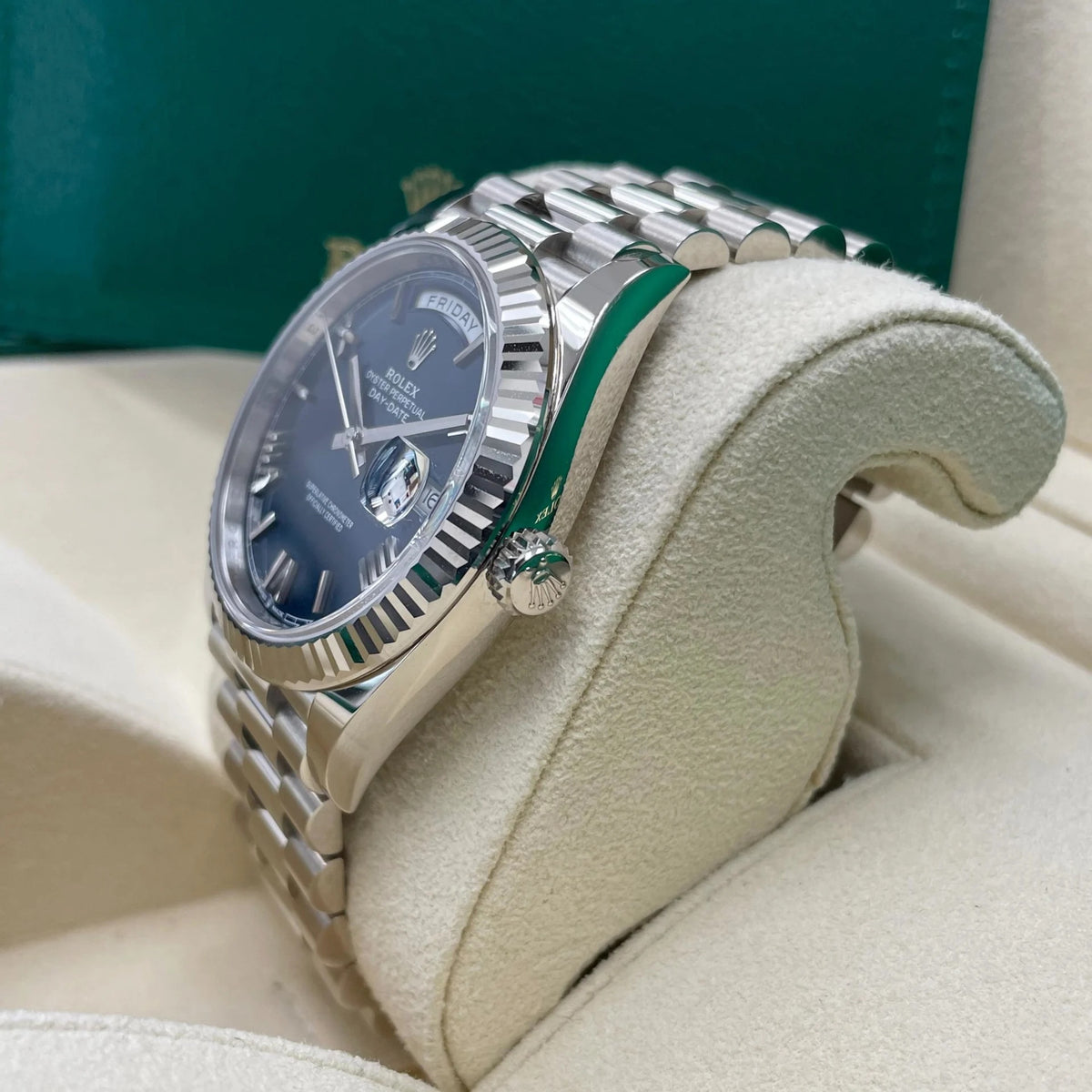 【1:1 Super Clone】  Day-Date "President" 40mm Blue Roman Dial  228236-0007