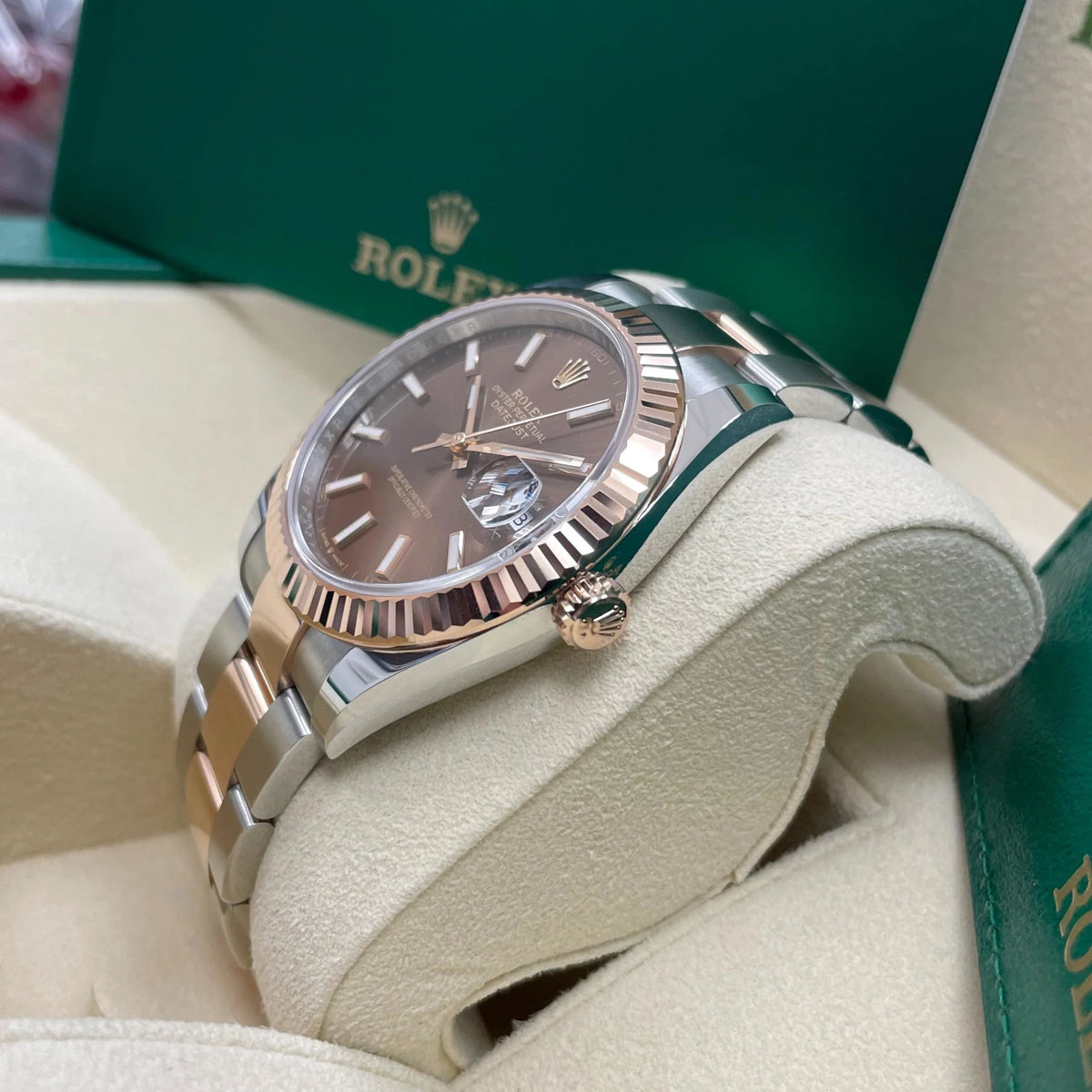 【1:1 Super Clone】 Datejust 41mm 126331 Chocolate Index Jubilee Steel and Everose Gold Watch
