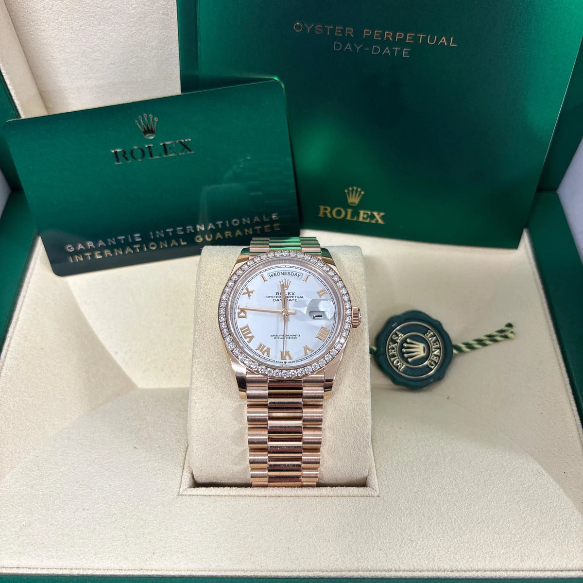 【1:1 Super Clone】  Day-Date M128345RBR-0070 36mm