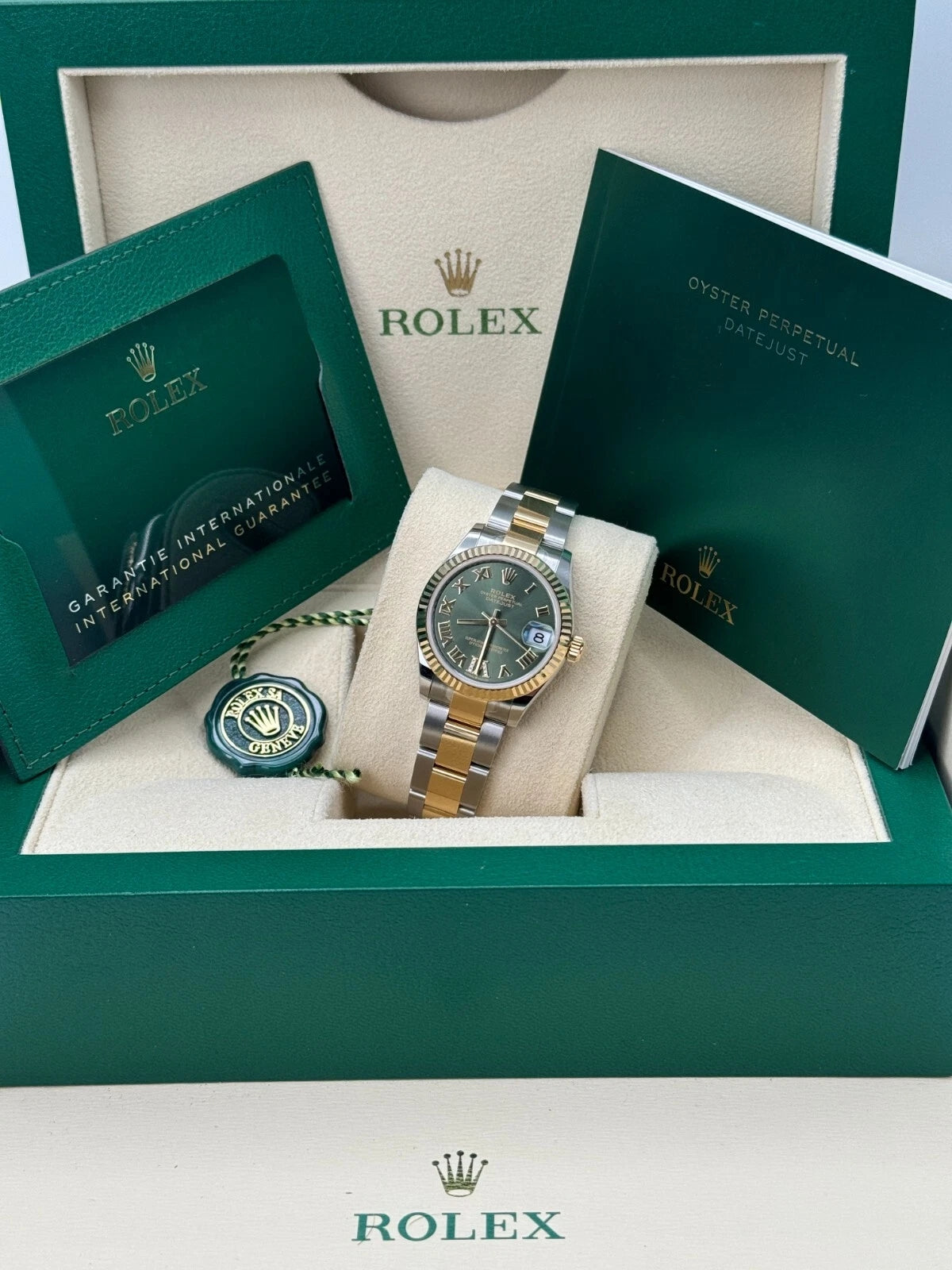 【1:1 Super Clone】 Datejust m278273-0015/0016 31mm Olive Green Dial Stainless Steel and Yellow Gold Oyster Watch