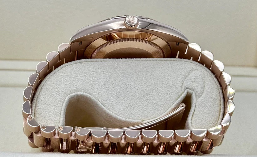 【1:1 Super Clone】 Day-Date "President" 40mm Everose Gold Mother of Pearl Diamond Baguette Dial - 228235