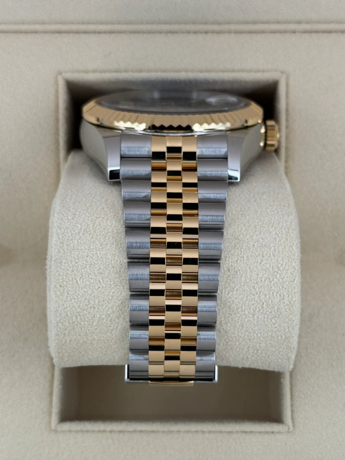 【1:1 Super Clone】  Sky-Dweller 42mm 336933-0003/0004 Two-Tone Yellow Gold Black Dial Jubilee