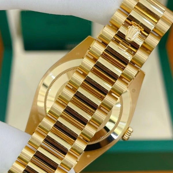 【1:1 Super Clone】 Day-Date 40mm Black Diamond Dial and Diamond Bezel Yellow Gold President Bracelet  228348RBR-0001