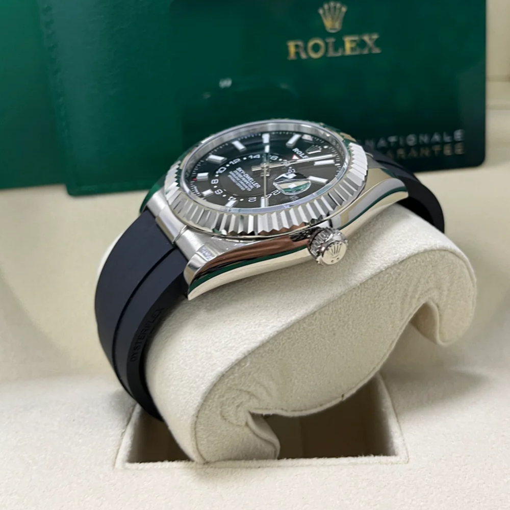 【1:1 Super Clone】  Sky-Dweller 42mm White Gold Black Dial Oysterflex - 336239