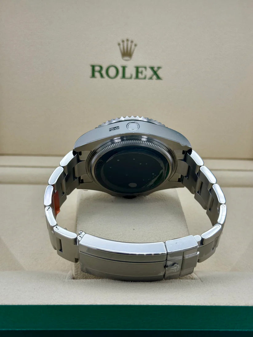 【1:1 Super Clone】 Deepsea m136660-0005 44mm