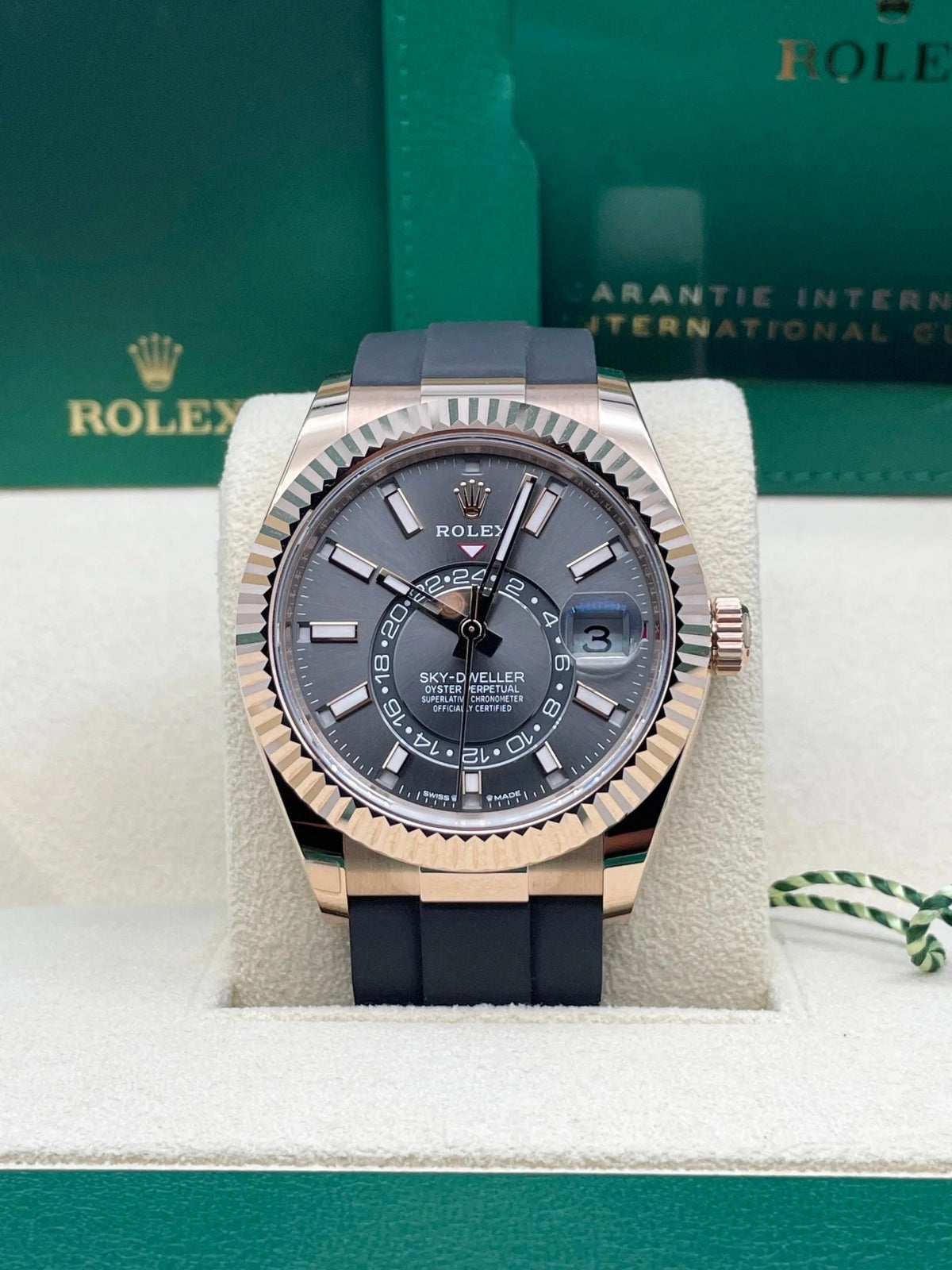 【1:1 Super Clone】  Sky-Dweller 42mm Rose Gold Slate Dial Oysterflex - 336235