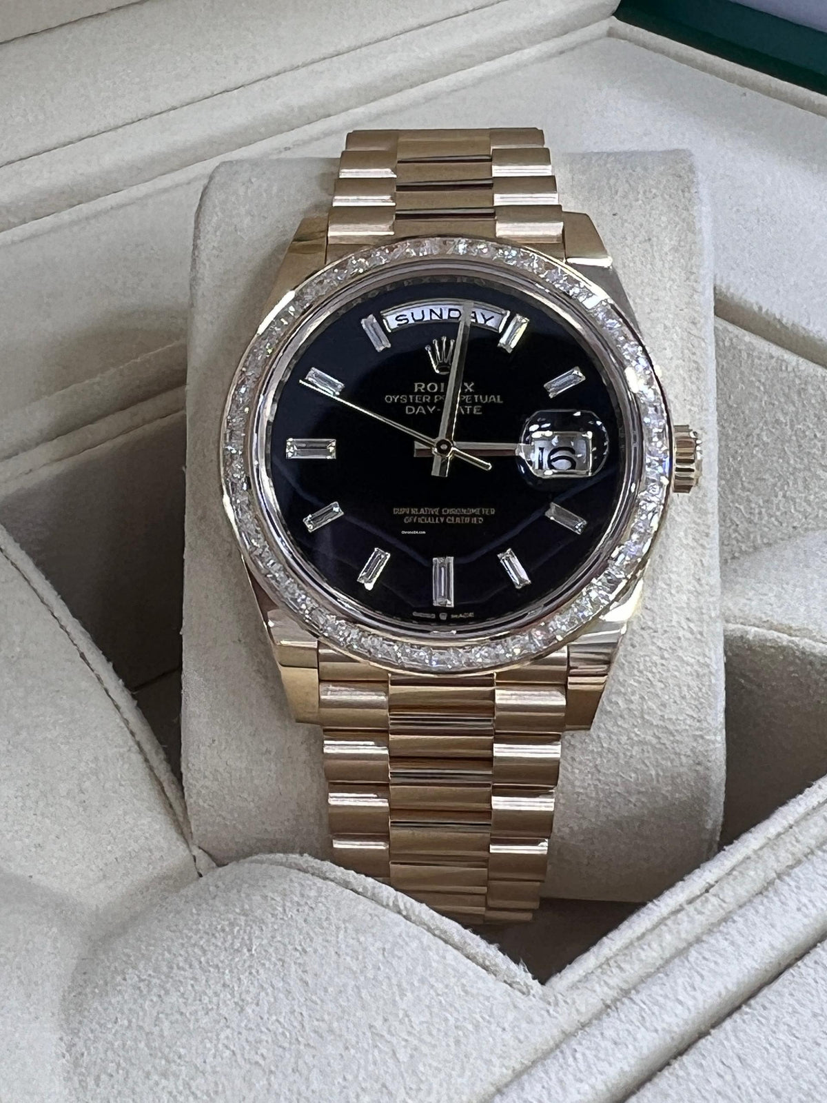 【1:1 Super Clone】 Day-Date 40mm 228398TBR-0038 Onyx Dial President Watch