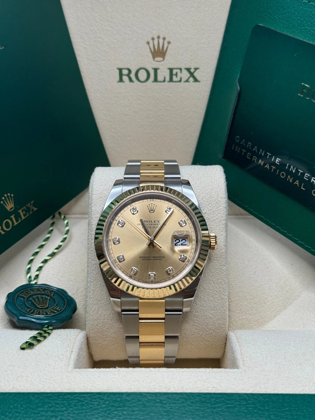 【1:1 Super Clone】  Datejust 41mm Two-Tone Yellow Gold Fluted Bezel Champagne Diamond Dial Oyster - 126333