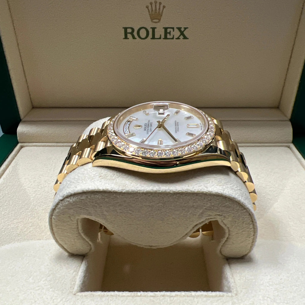【1:1 Super Clone】 Day-Date 40mm White Mother-of-Pearl Dial President Watch 228348RBR-0046