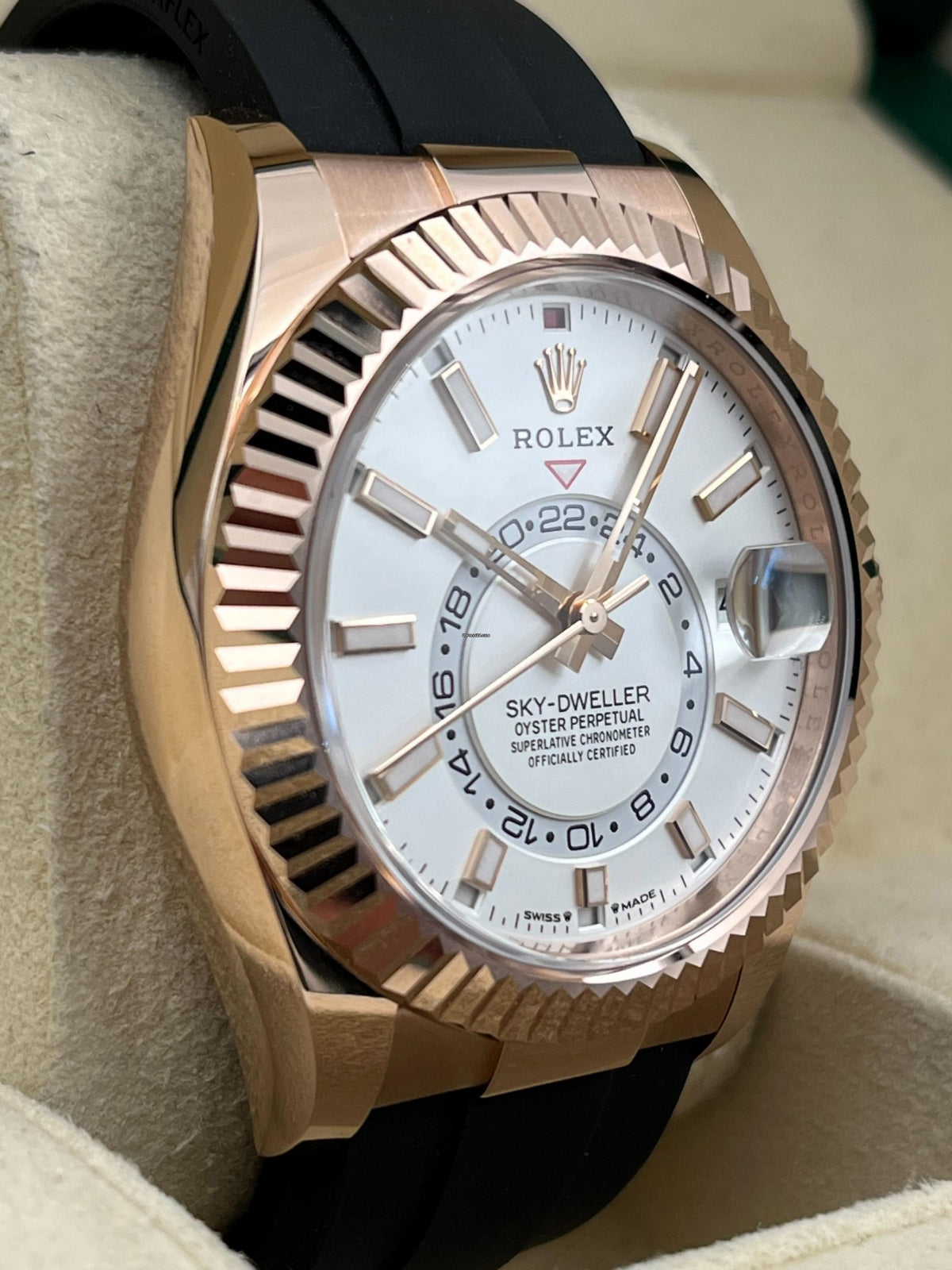 【1:1 Super Clone】  Sky-Dweller 42mm Rose Gold White Dial Oysterflex - 336235
