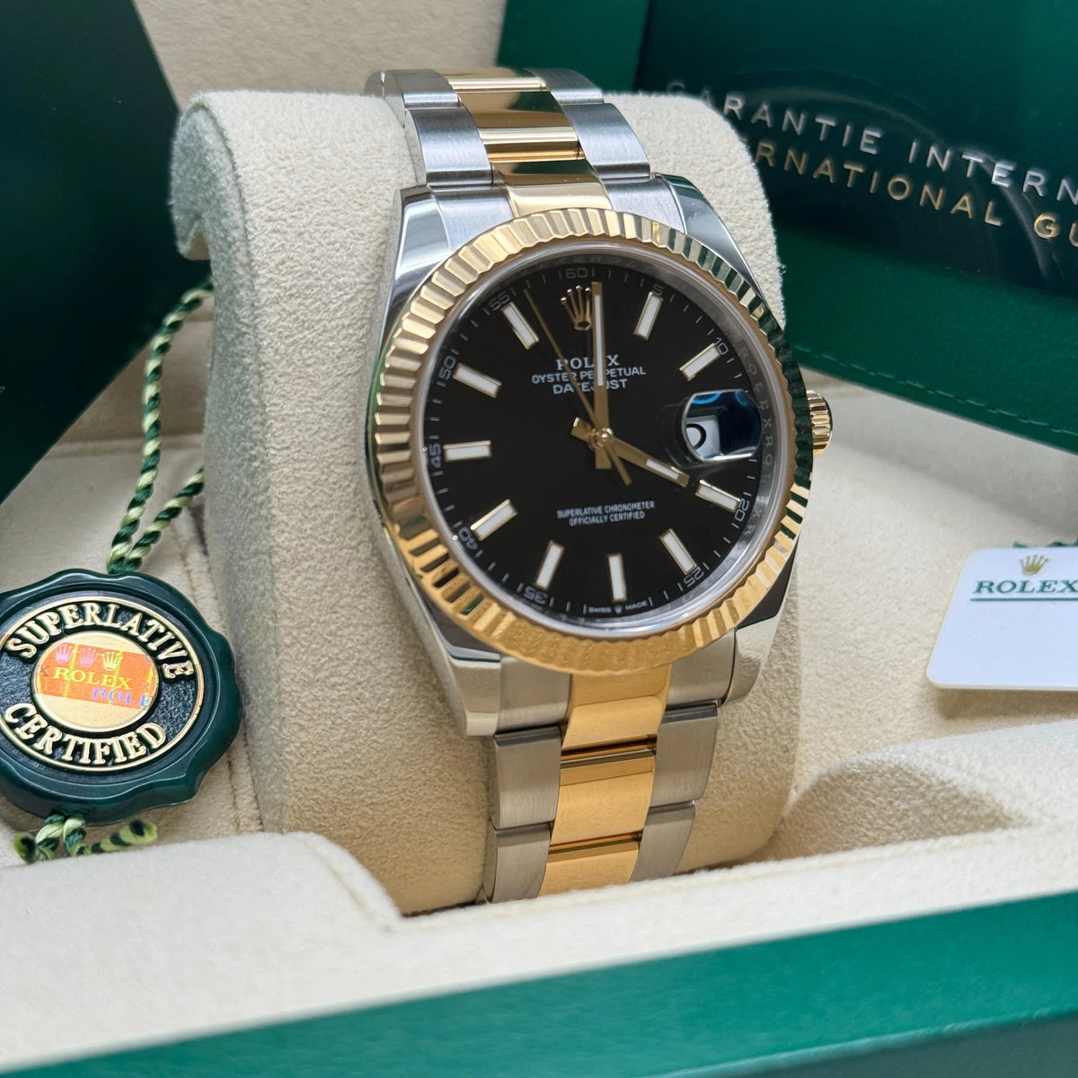 【1:1 Super Clone】  Datejust 41mm Two-Tone Yellow Gold Fluted Bezel Black Index Dial Jubilee - 126333
