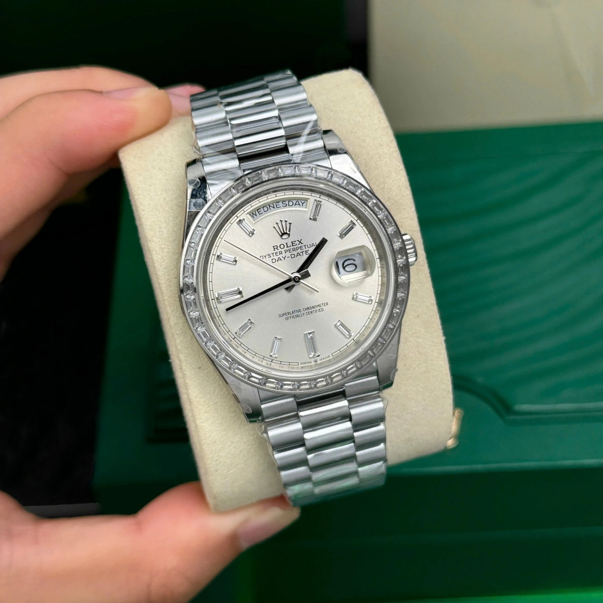 【1:1 Super Clone】 Day-Date 40mm 228396TBR-0011 Silver Diamonds Dial