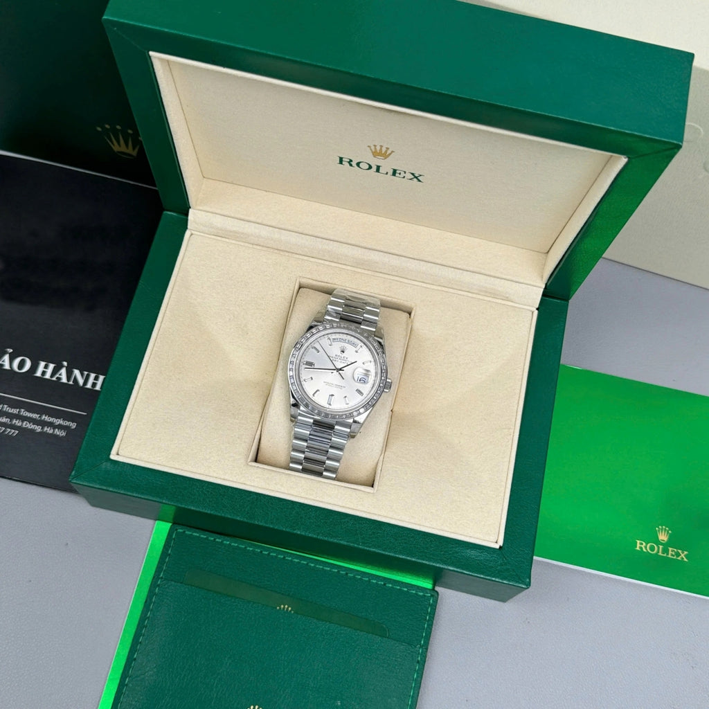 【1:1 Super Clone】 Day-Date 40mm 228396TBR-0011 Silver Diamonds Dial