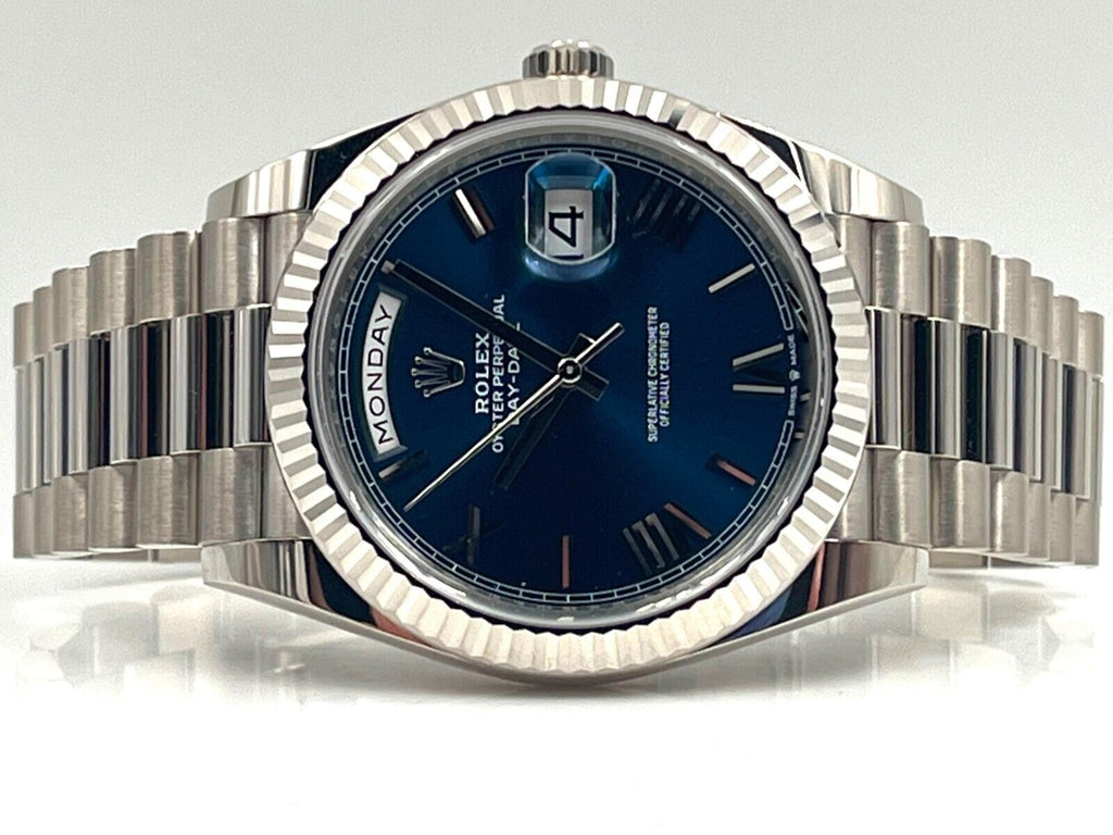 【1:1 Super Clone】  Day-Date "President" 40mm White Gold Blue Roman Dial - 228239