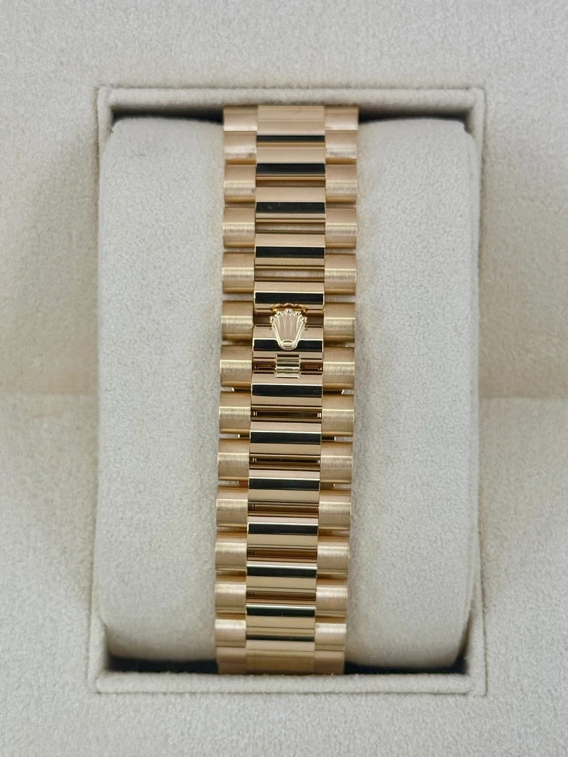【1:1 Super Clone】 Day-Date "President" 40mm Yellow Gold Black Index Dial - 228238