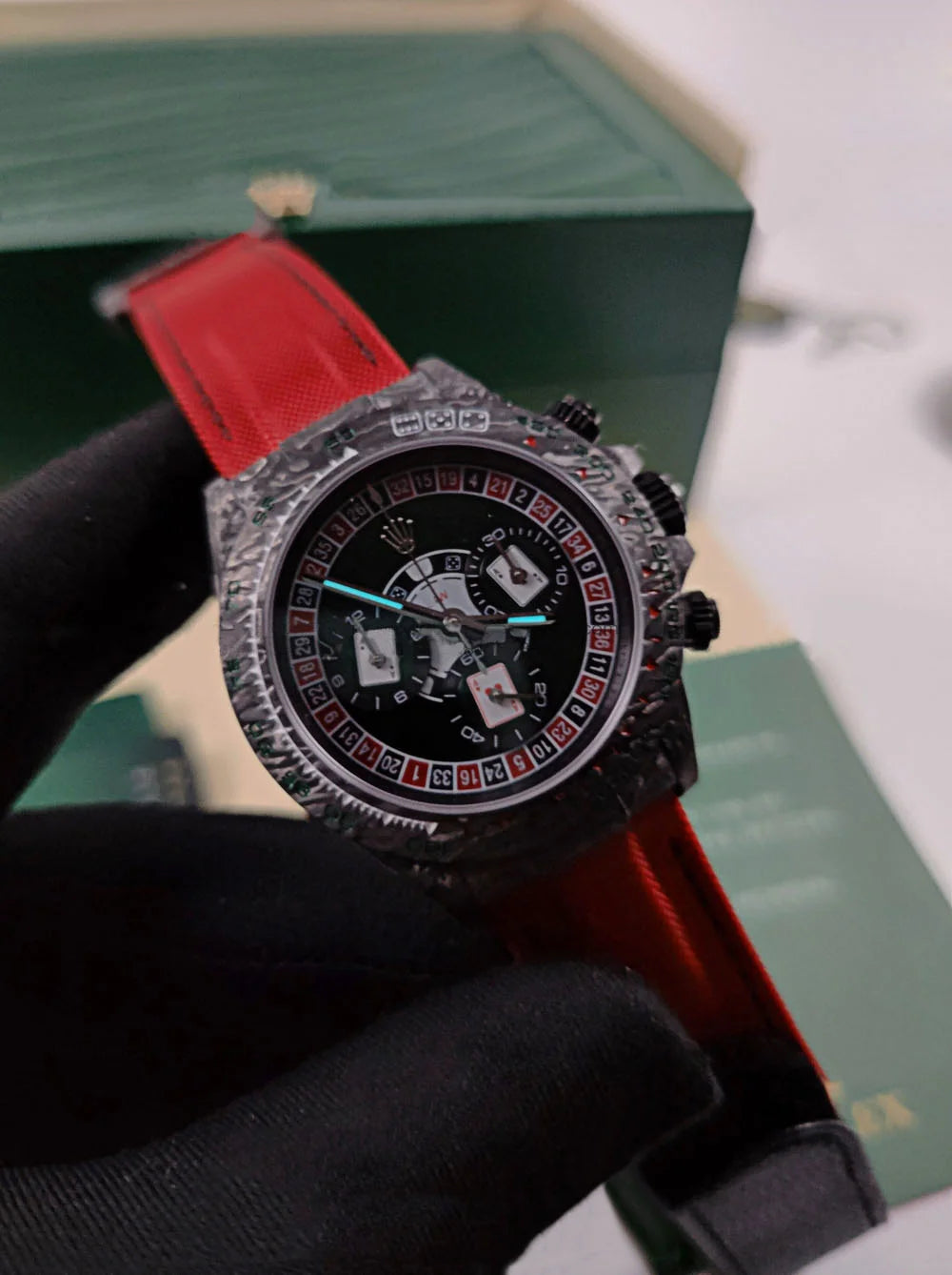 【1:1 Super Clone】Rolex Cosmograph Daytona DIW Carbon Lucky Player Casino Super Clone Swiss Replica Watch | Custom Made Limited Edition |
