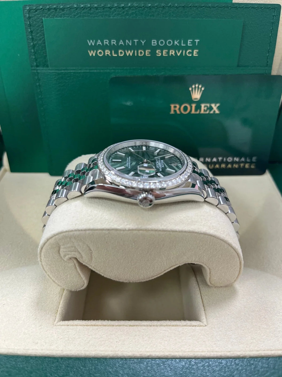 【1:1 Super Clone】  Datejust 36mm 126284 Olive Green Dial Jubilee Bracelet