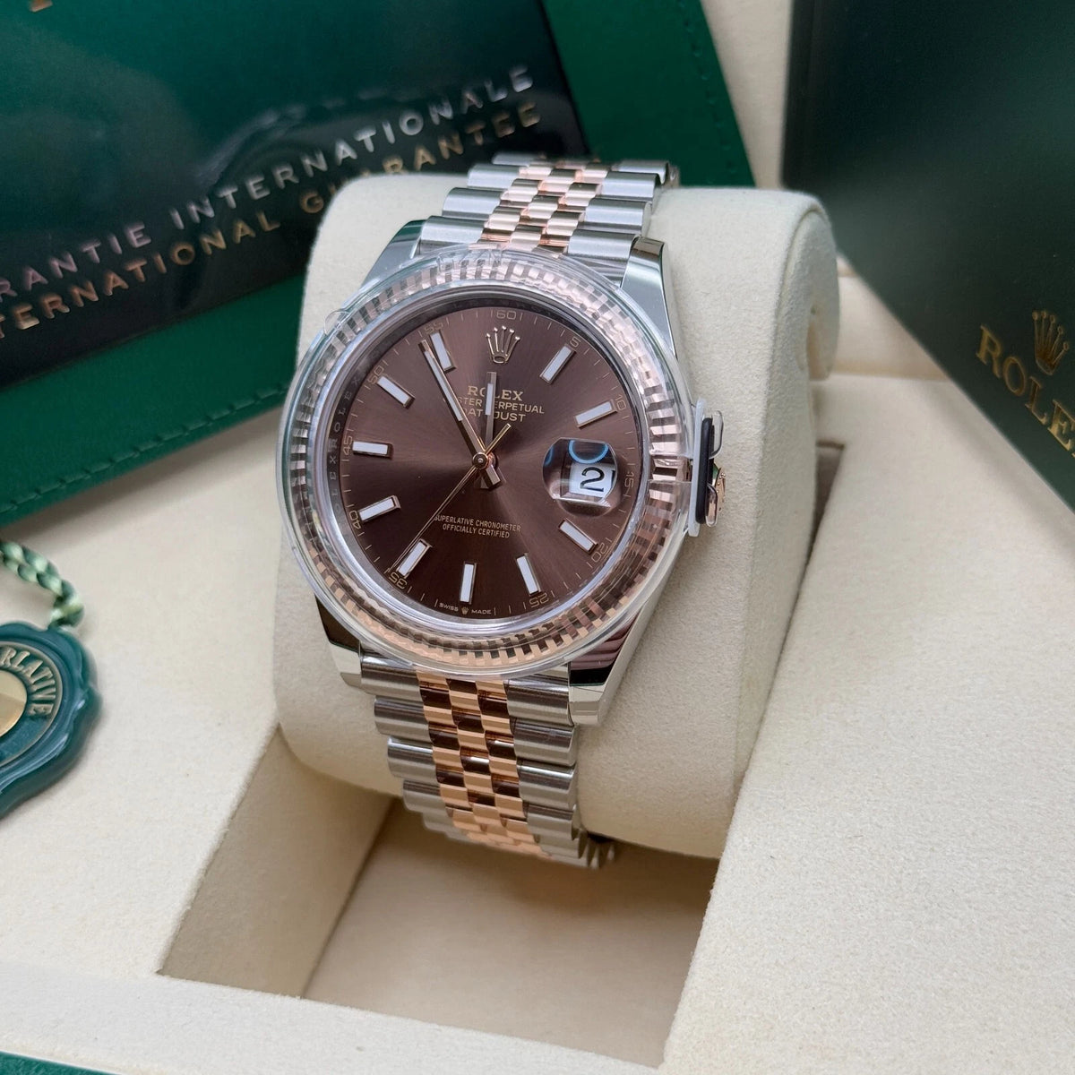 【1:1 Super Clone】 Datejust 41mm 126331 Chocolate Index Jubilee Steel and Everose Gold Watch
