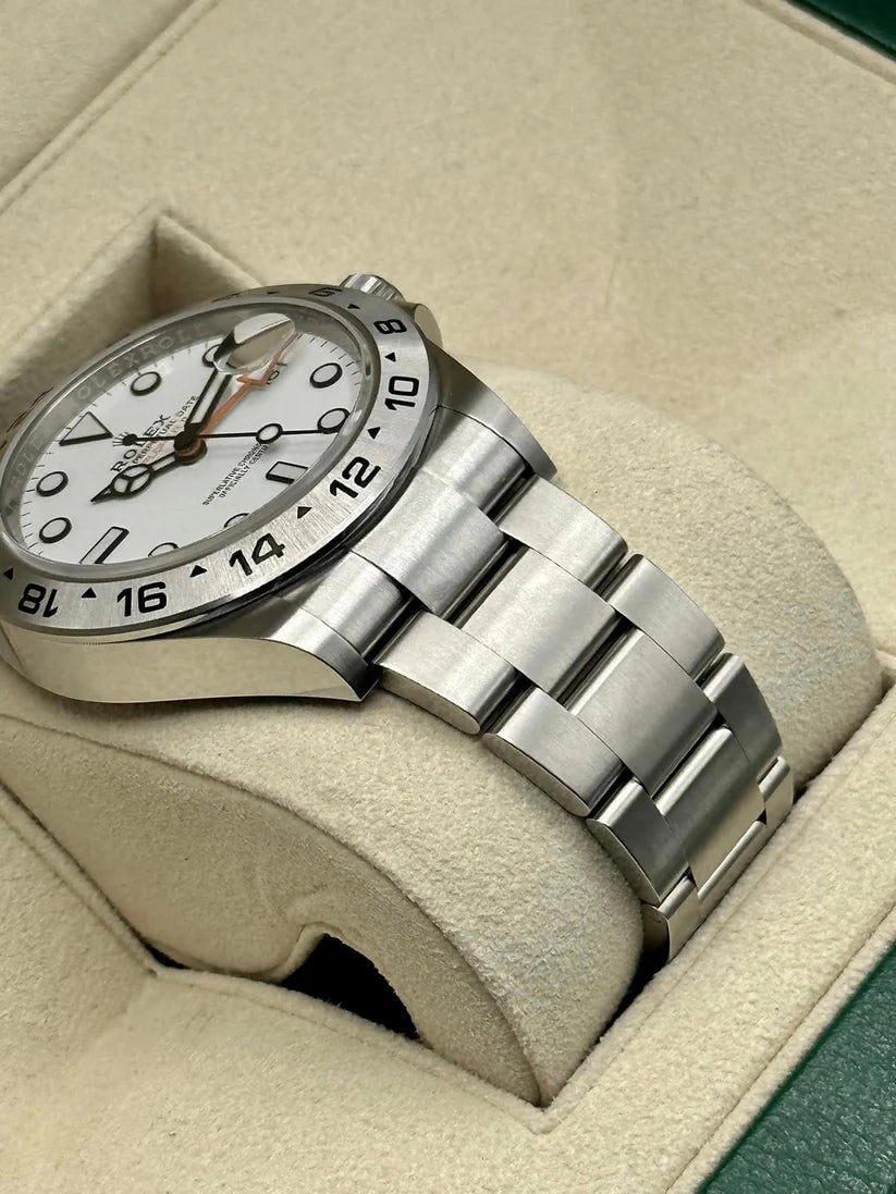 【1:1 Super Clone】Rolex Explorer II 226570 42mm White Dial Men’s Watch