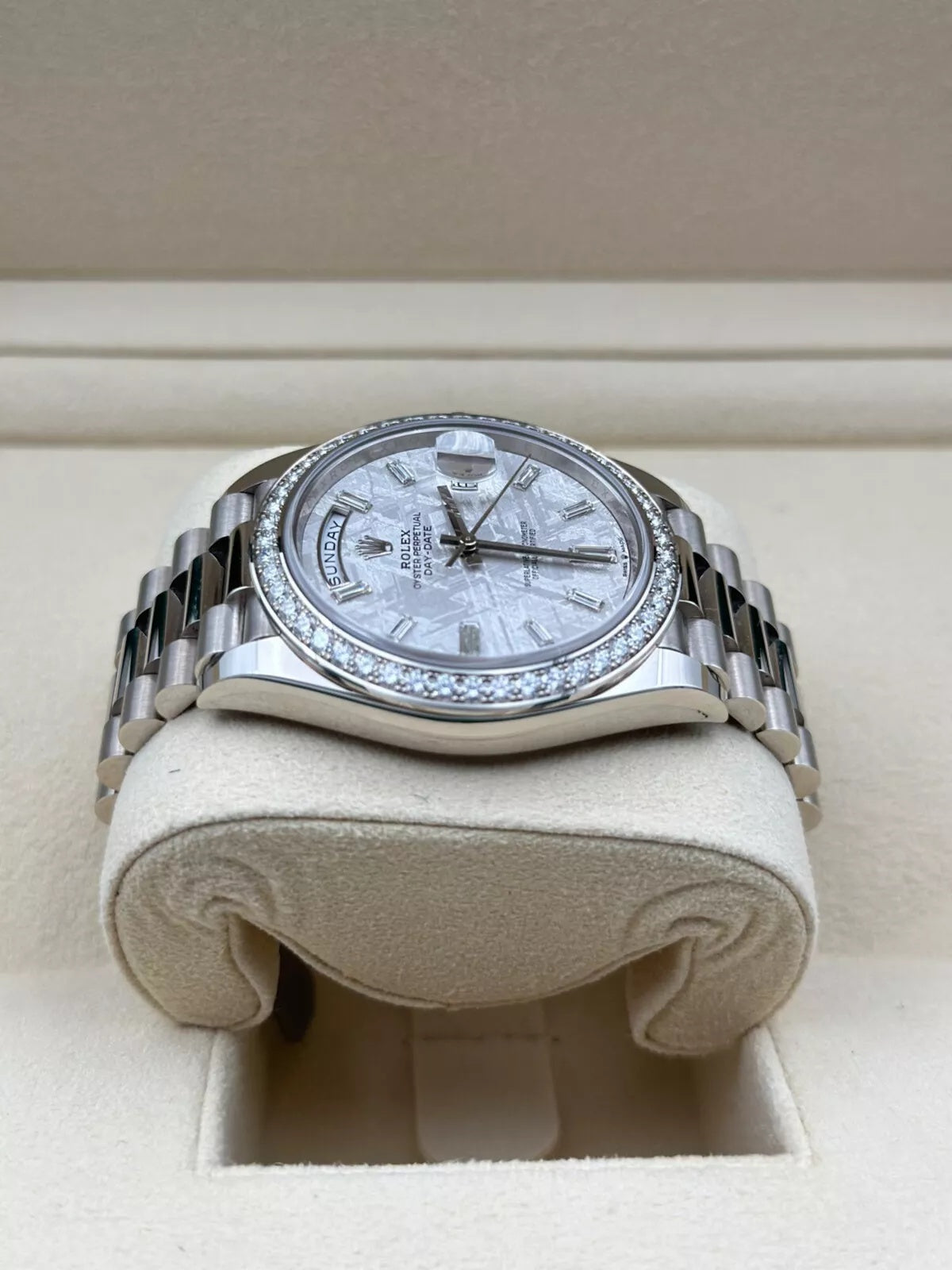 【1:1 Super Clone】  Day-Date 40mm 228349RBR-0040 Meteorite Dial President Bracelet