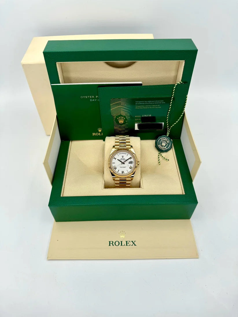 【1:1 Super Clone】 Day-Date "President" 40mm Yellow Gold White Roman Dial - 228238