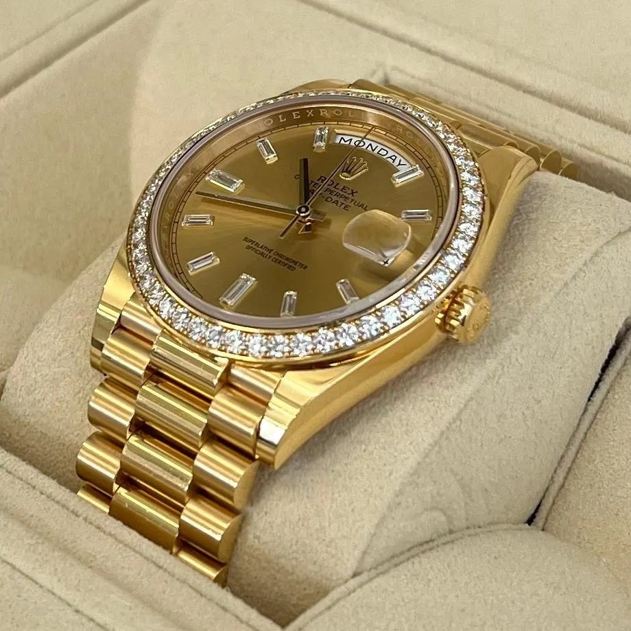 【1:1 Super Clone】 Day-Date 40mm Champagne Diamond Dial and Bezel Yellow Gold President Bracelet 228348RBR-0002