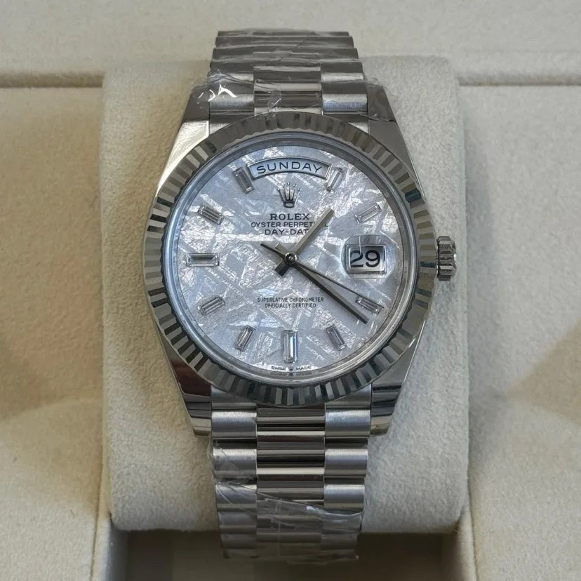 【1:1 Super Clone】  Day-Date "President" 40mm Platinum Meteorite Diamond Baguette Dial - 228236