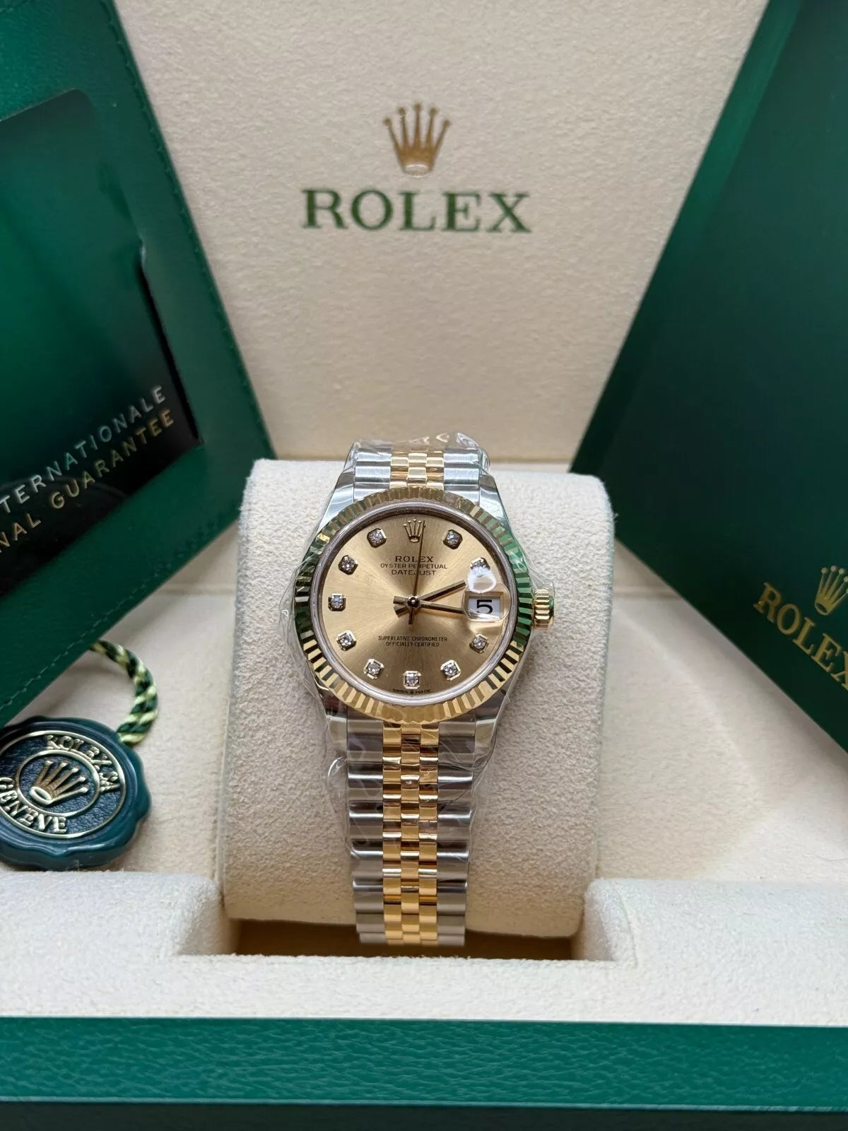 【1:1 Super Clone】 Datejust m278273-0025/0026 31mm Champagne Dial Stainless Steel and Yellow Gold Oyster Watch