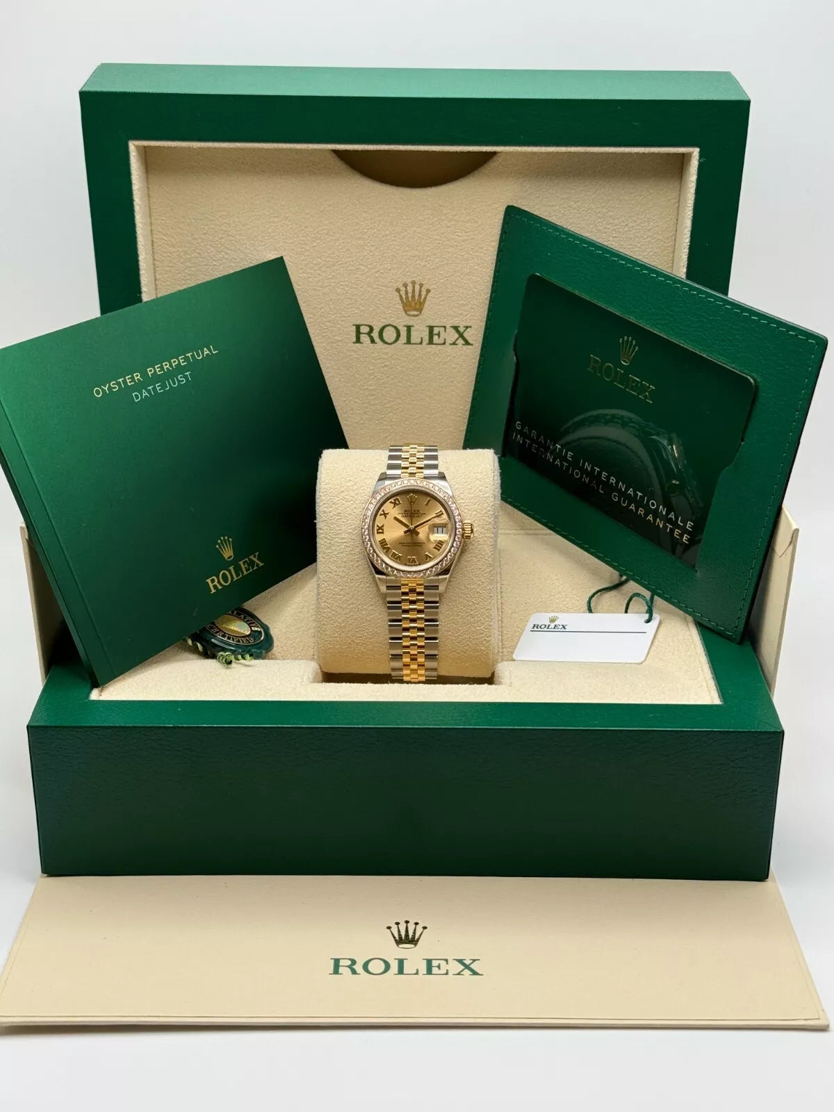 【1:1 Super Clone】 Lady-Datejust 28mm 279383RBR Champagne Roman Dial Yellow Rolesor Oyster Bracelet