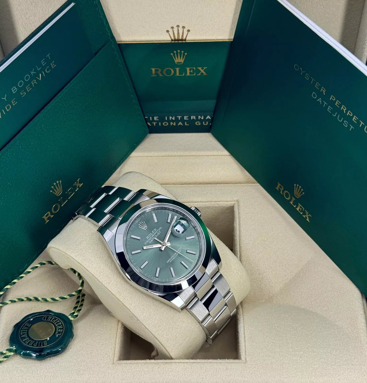 【1:1 Super Clone】 Datejust 41mm 126300 Mint Green Dial Stainless Steel Oyster Bracelet Watch