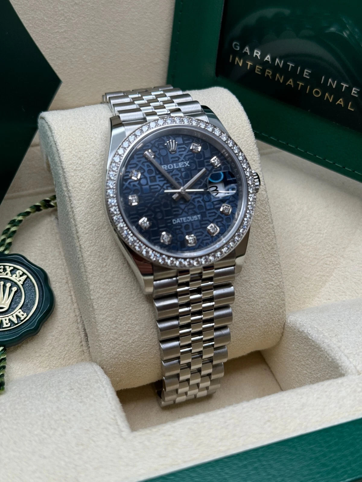 【1:1 Super Clone】  Datejust 36mm 126284 Blue Jubilee Diamond Dial & Diamond Bezel, Stainless Steel Oyster Bracelet Watch