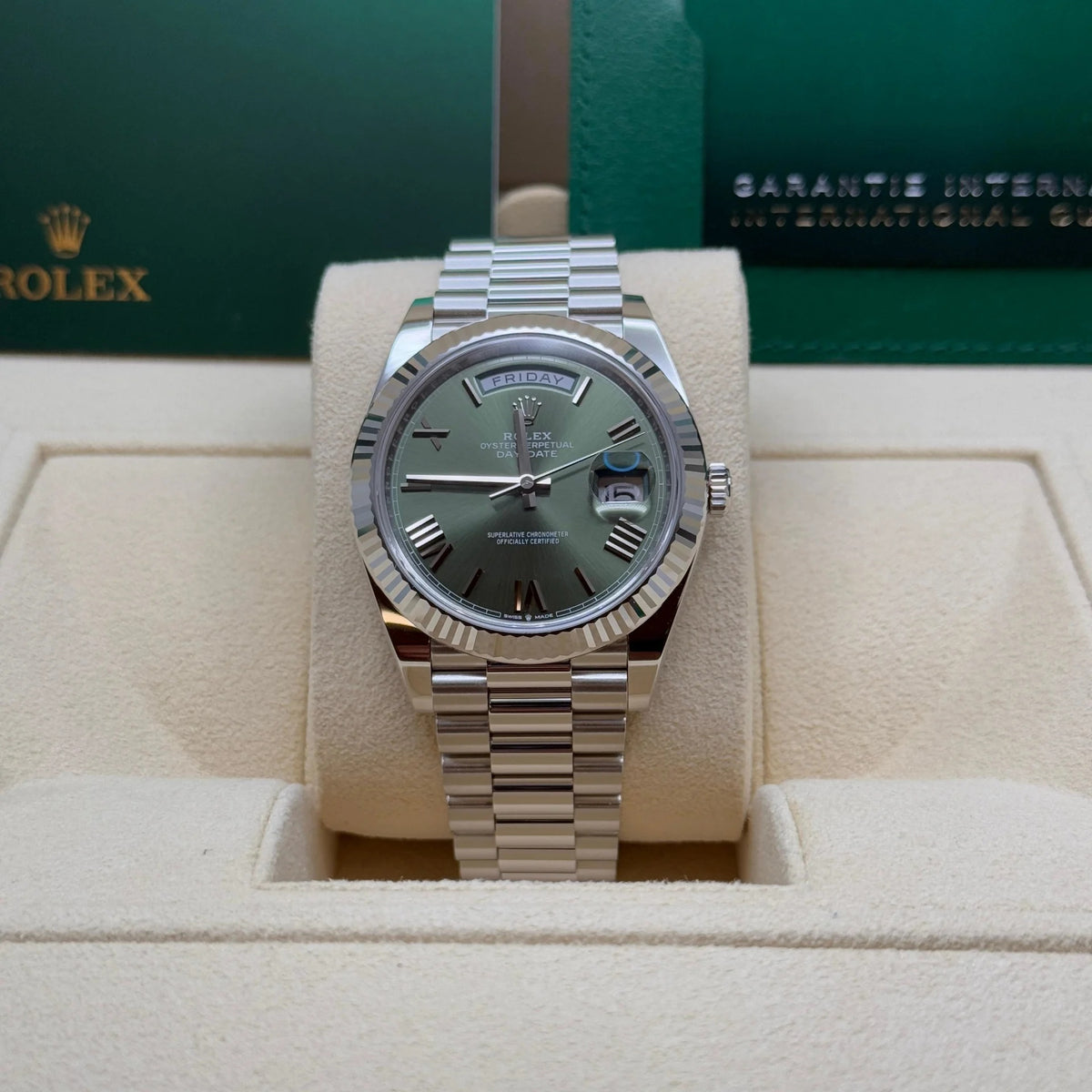 【1:1 Super Clone】  Day-Date "President" 40mm Platinum Green Olive Roman Dial - 228236