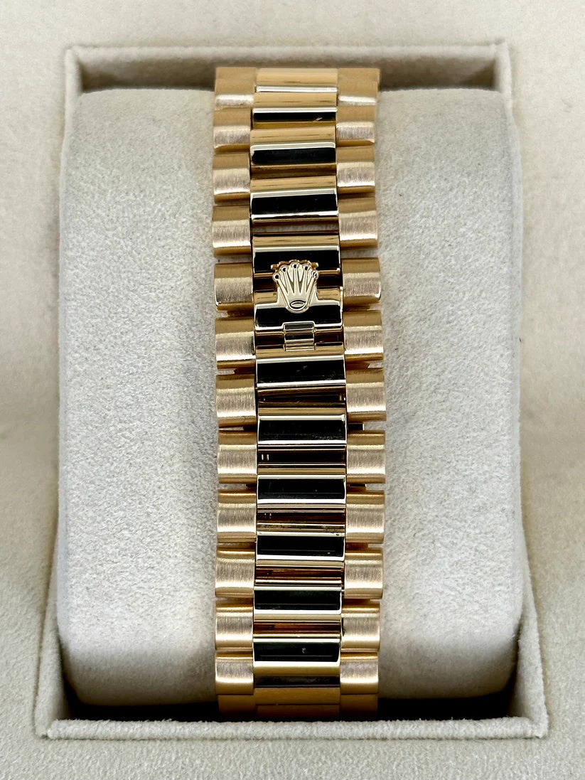 【1:1 Super Clone】  Day-Date "President" 40mm Yellow Gold Silver Roman Dial - 228238