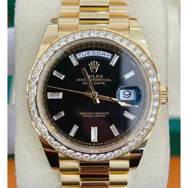 【1:1 Super Clone】 Day-Date 40mm Black Diamond Dial and Diamond Bezel Yellow Gold President Bracelet  228348RBR-0001