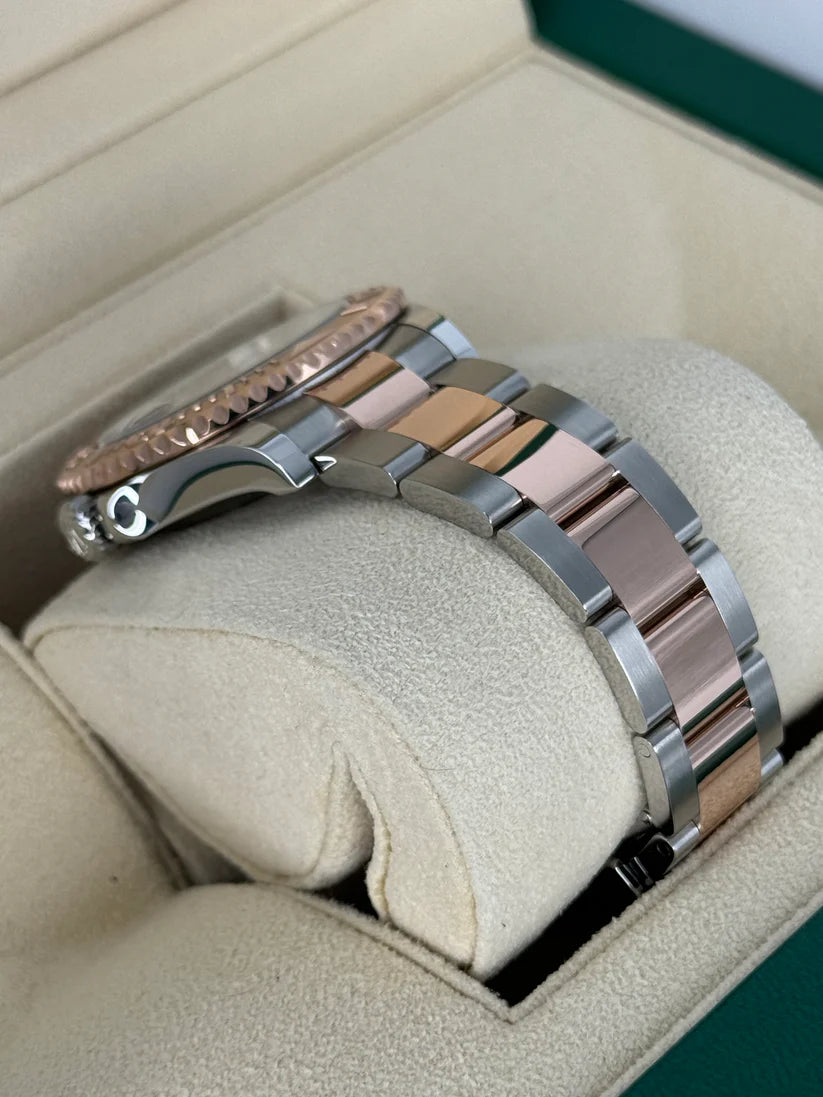 【1:1 Super Clone】 Yacht-Master 37mm Steel and Everose Gold Watch - Black Dial - Oyster Bracelet 268621