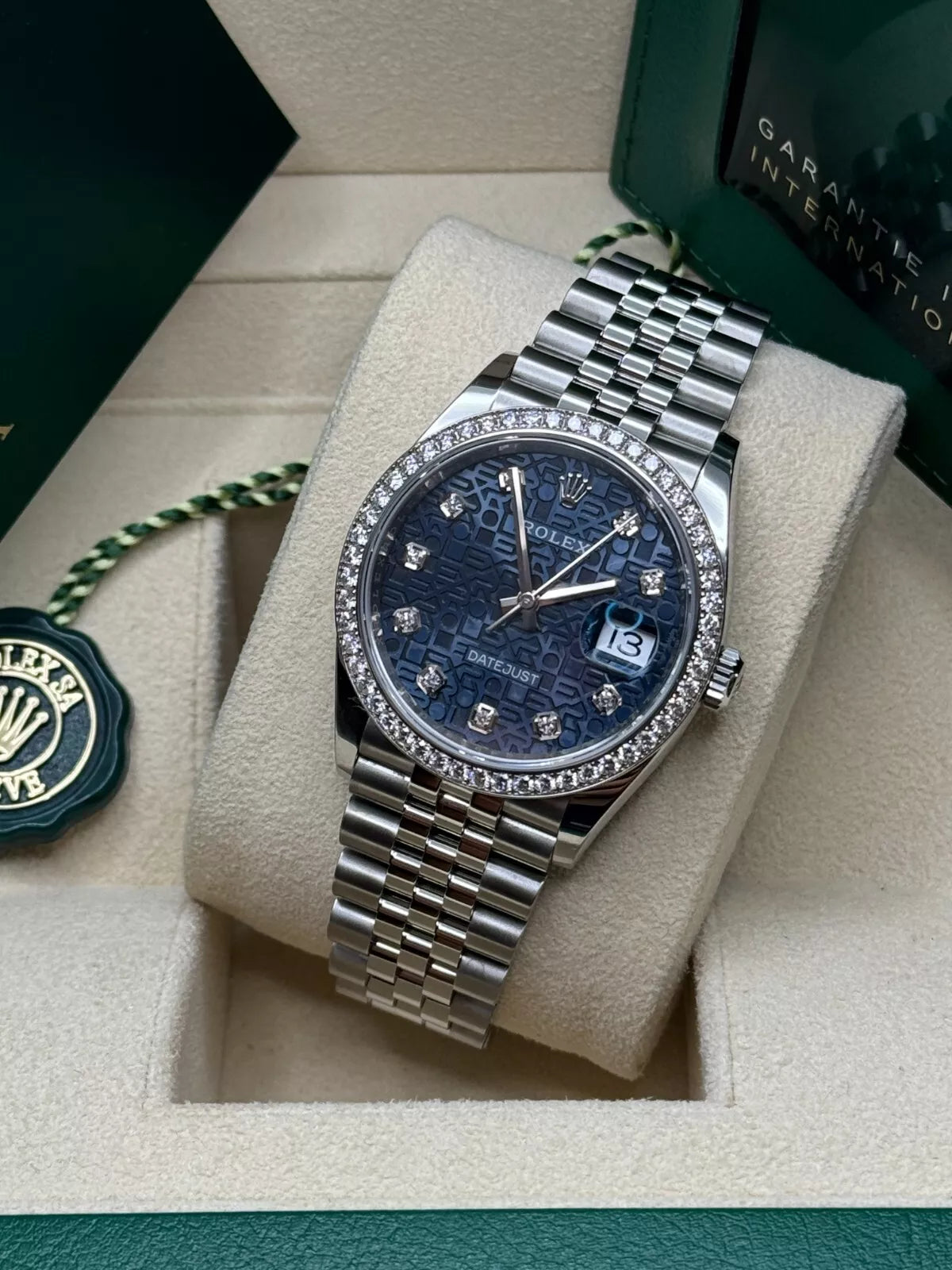 【1:1 Super Clone】  Datejust 36mm 126284 Blue Jubilee Diamond Dial & Diamond Bezel, Stainless Steel Oyster Bracelet Watch