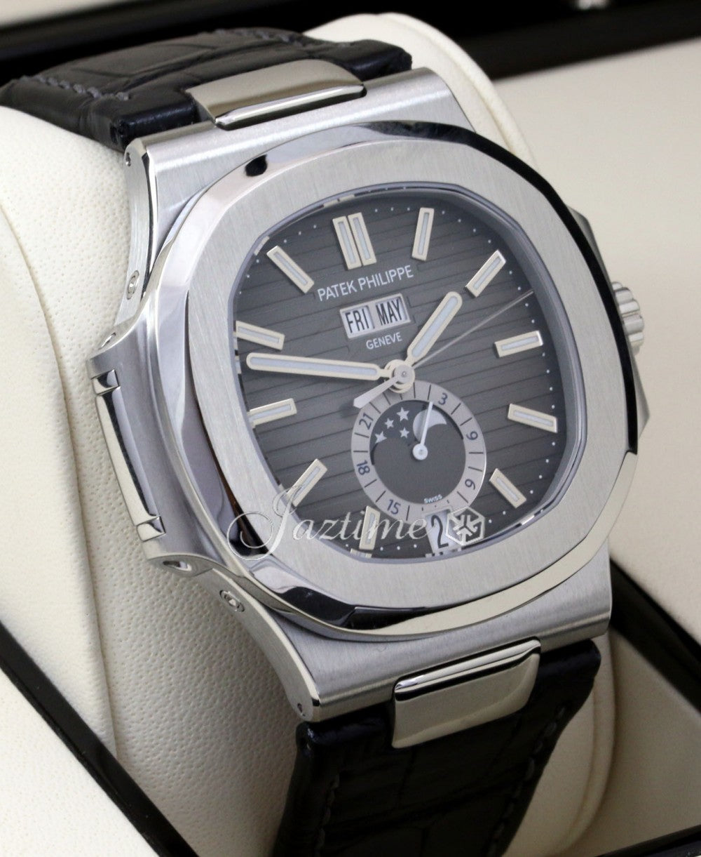 Patek Philippe Nautilus, 40.5mm, Stainless Steel, Black Dial, 5726A-001