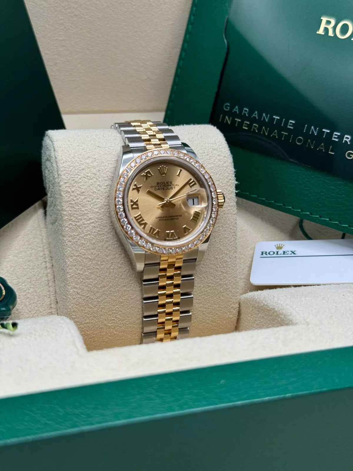 【1:1 Super Clone】 Lady-Datejust 28mm 279383RBR Champagne Roman Dial Yellow Rolesor Oyster Bracelet