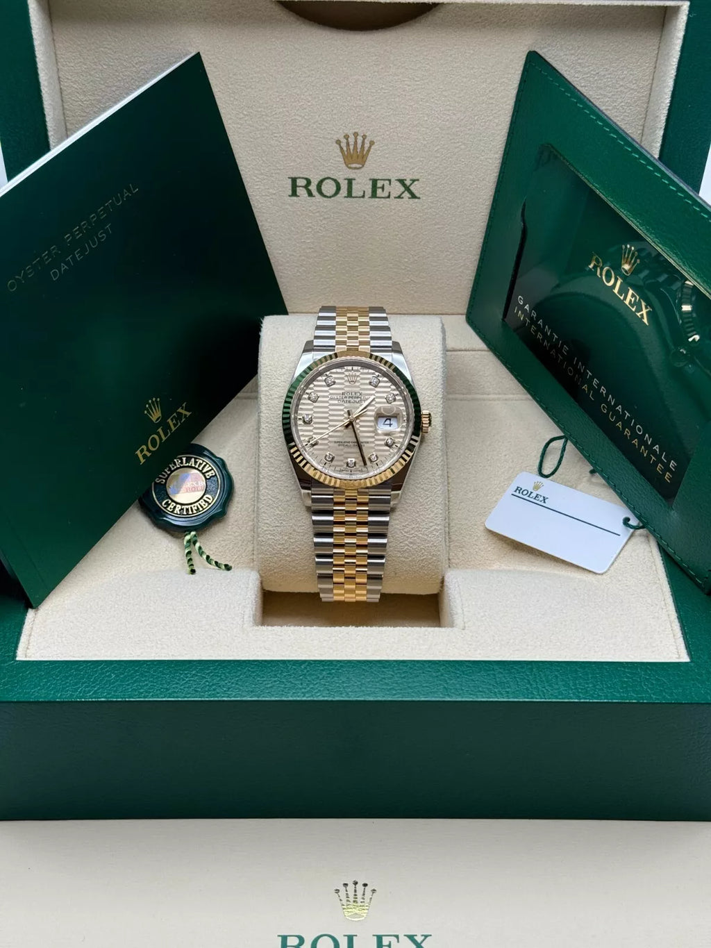 【1:1 Super Clone】  Datejust 36mm 126233 Champagne Fluted Motif Diamond Dial Jubilee Bracelet