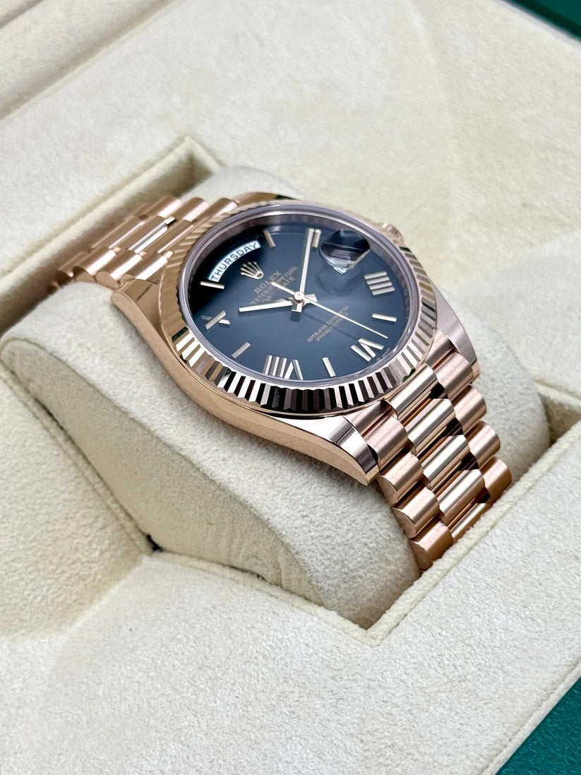 【1:1 Super Clone】  Day-Date "President" 40mm Everose Gold Slate Roman Ombre "Smoke" Dial - 228235