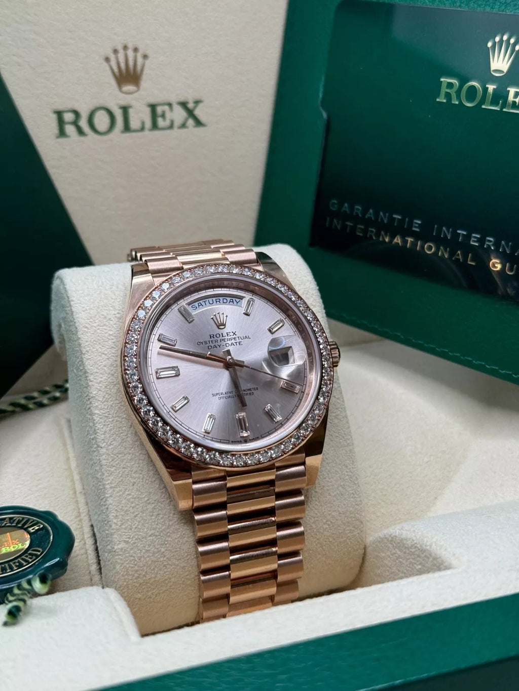 【1:1 Super Clone】  Day-Date 40mm Sundust Diamonds Dial 228345rbr-0007