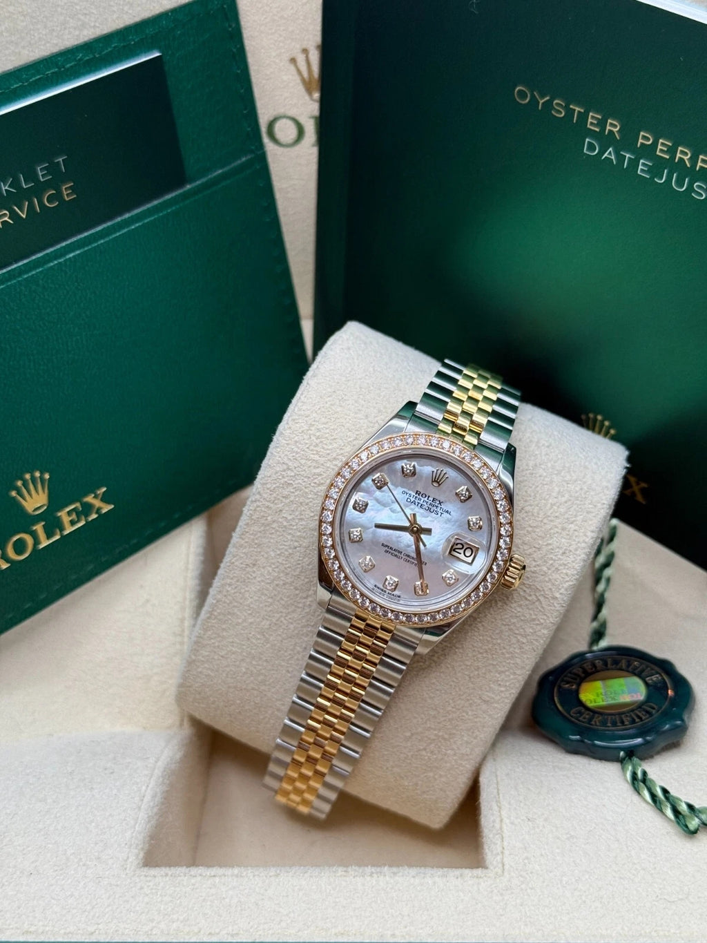 【1:1 Super Clone】 Lady-Datejust 28mm 279383RBR Mother-of-Pearl Dial Yellow Rolesor Oyster Bracelet