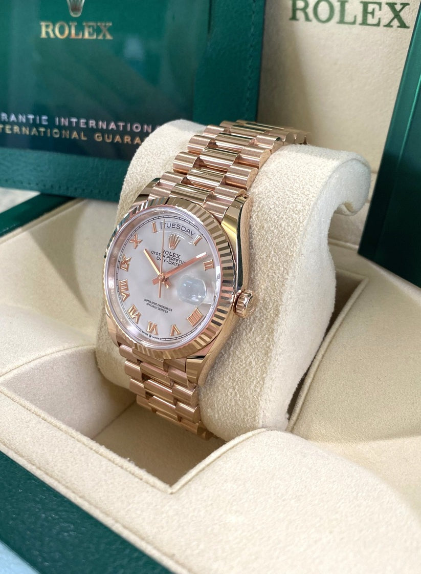【1:1 Super Clone】  Day-Date M128235-0052 36mm