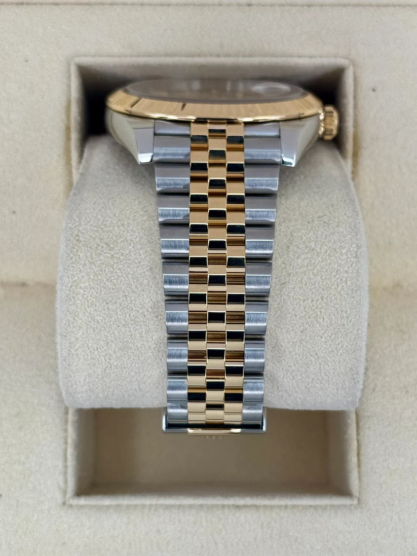 【1:1 Super Clone】  Datejust 41mm Swiss Replica Watch | Two Tone Jubilee Bracele Champagne Fluted Dial Ref 126333