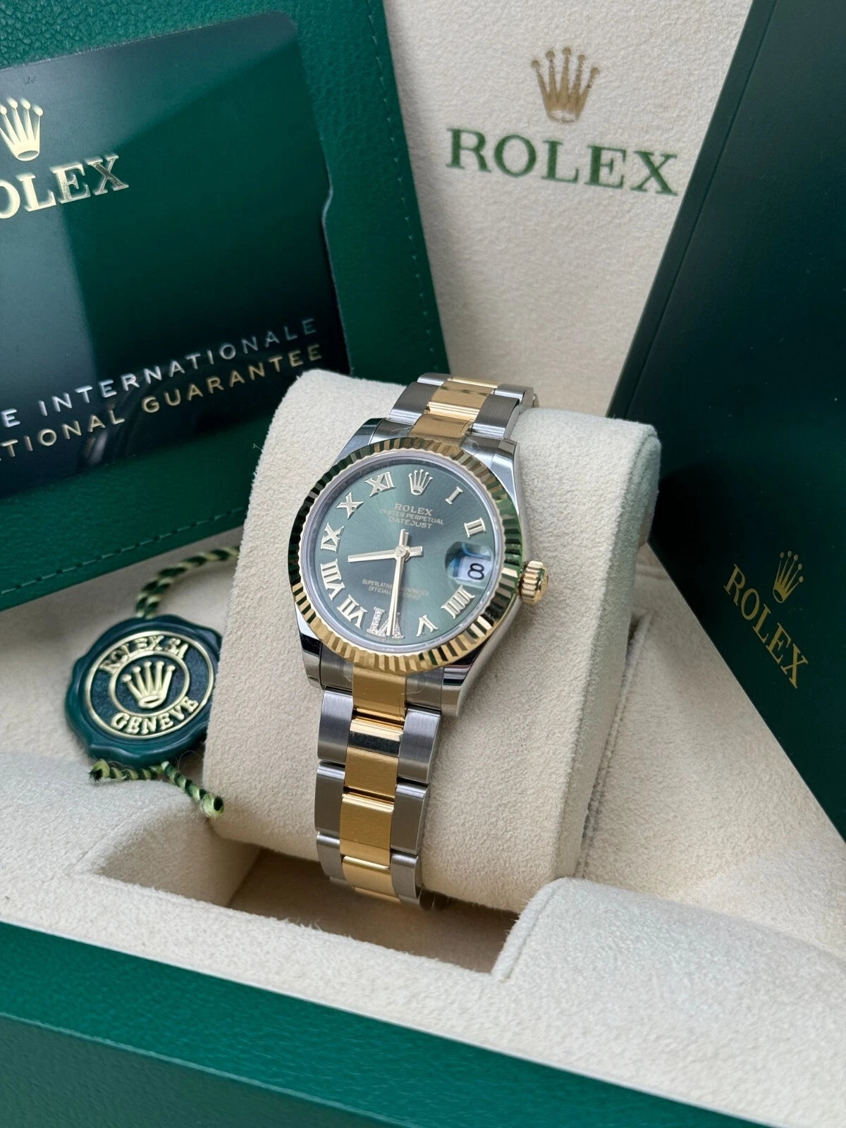 【1:1 Super Clone】 Datejust m278273-0015/0016 31mm Olive Green Dial Stainless Steel and Yellow Gold Oyster Watch
