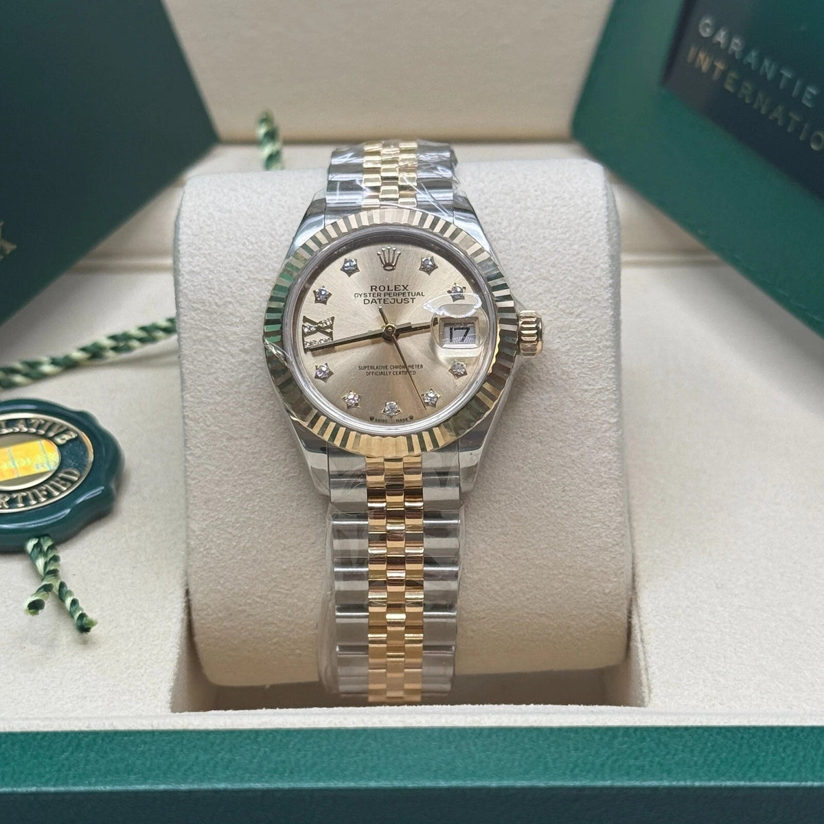 【1:1 Super Clone】 Lady-Datejust 28mm 279173 Champagne Diamond Dial Oyster Bracelet