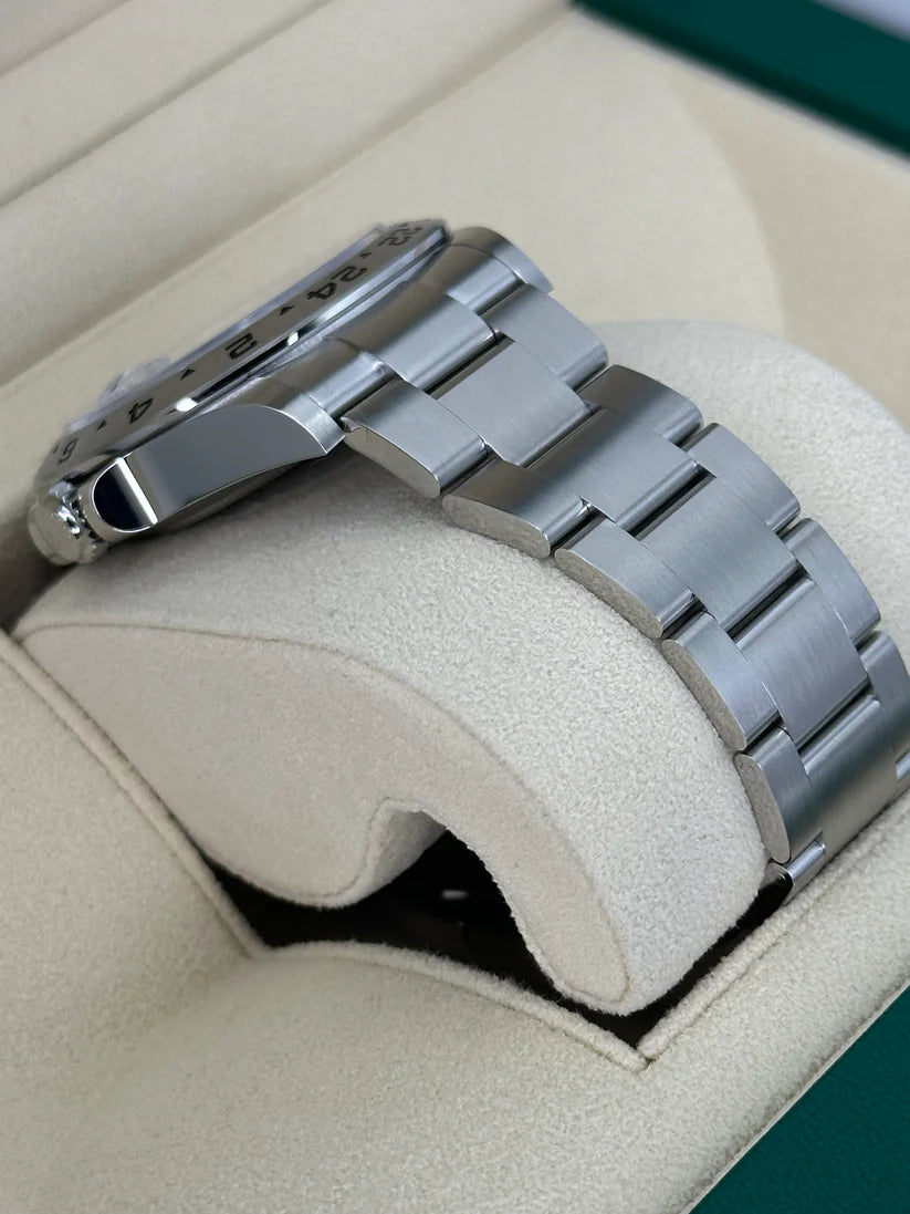 【1:1 Super Clone】Rolex Explorer II 226570 Black 42mm Men’s Watch