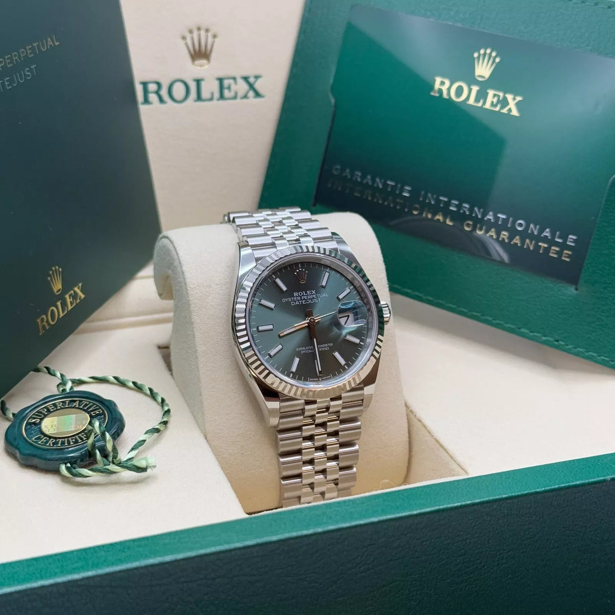 【1:1 Super Clone】  Datejust 41mm Mint Green Dial Jubilee Bracelet Watch - 126334