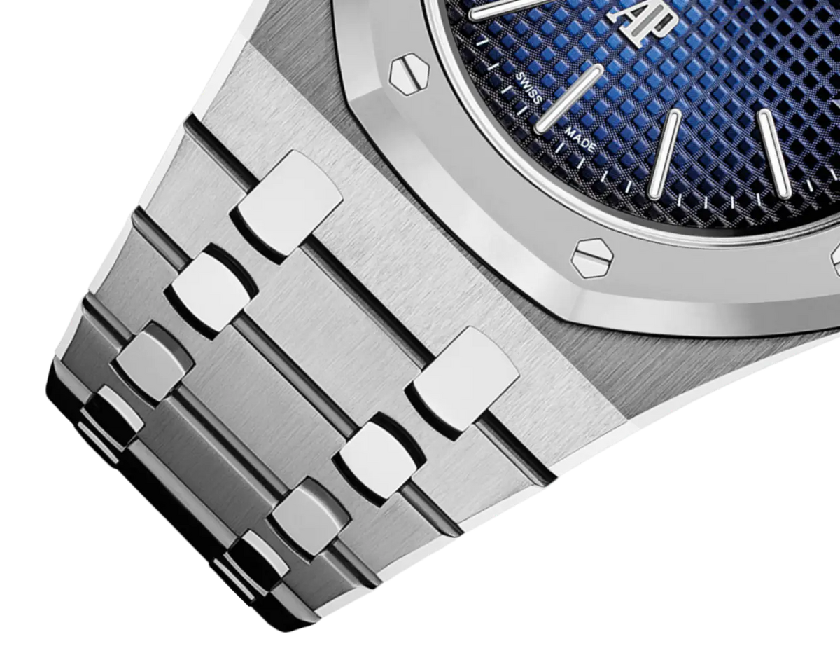 【1:1 Super Clone】A&P ROYAL OAK “JUMBO” Smoked Blue Dial 39mm