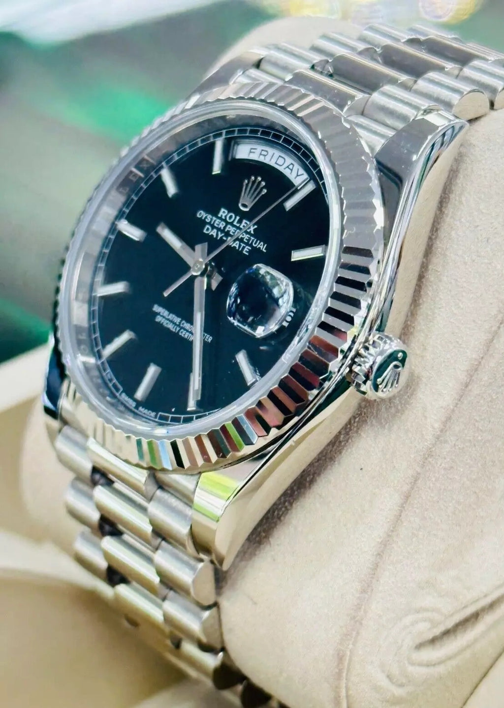 【1:1 Super Clone】  Day-Date "President" 40mm White Gold Black Index Dial - 228239